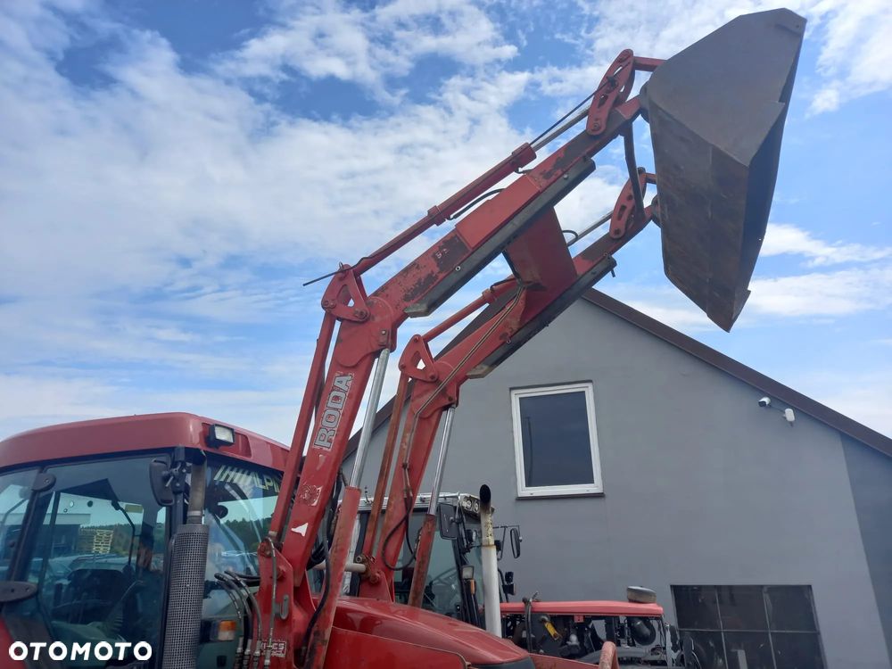 Ładowacz czołowy RODA Case MX100C - 3