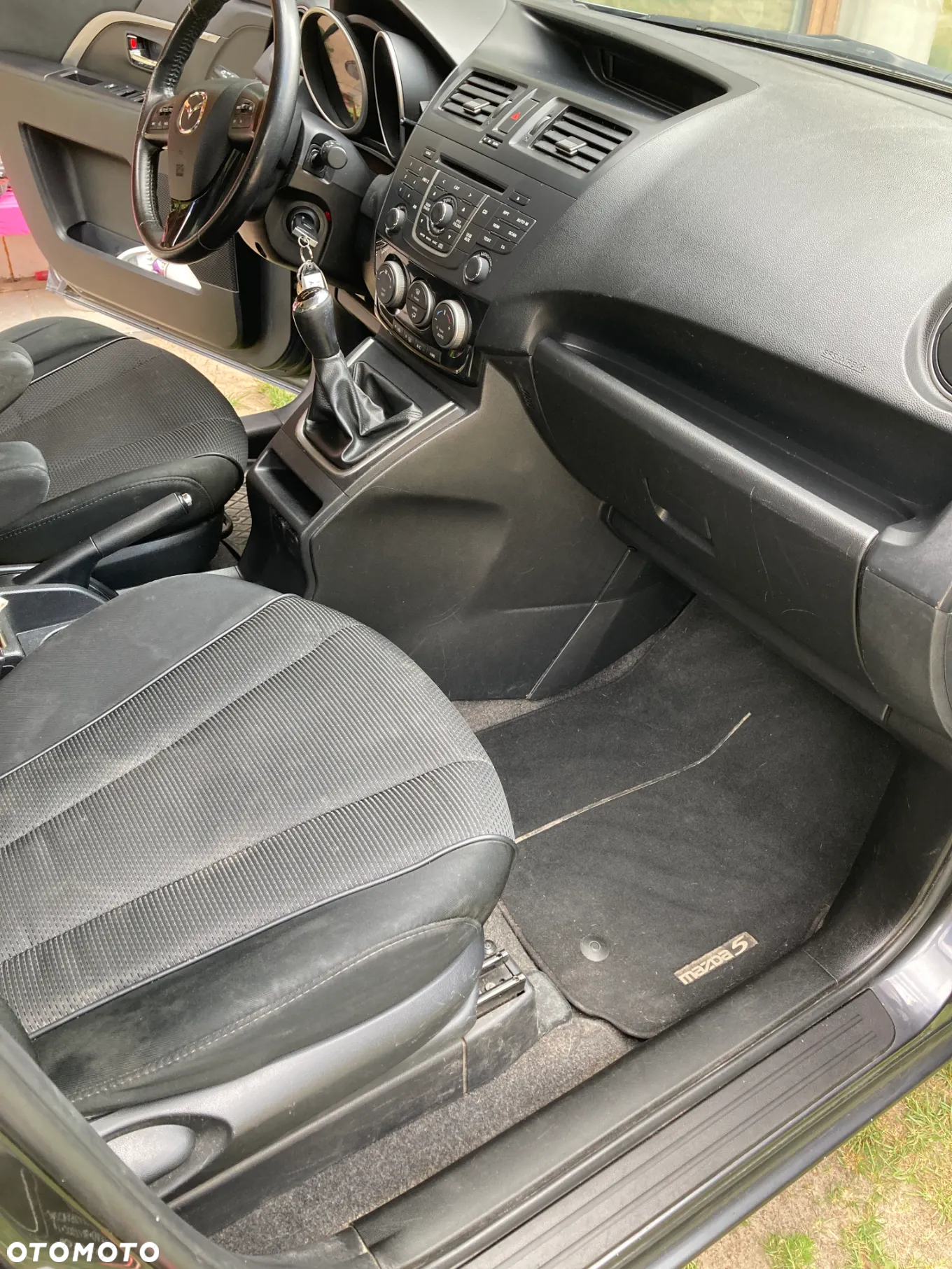 Mazda 5 - 17