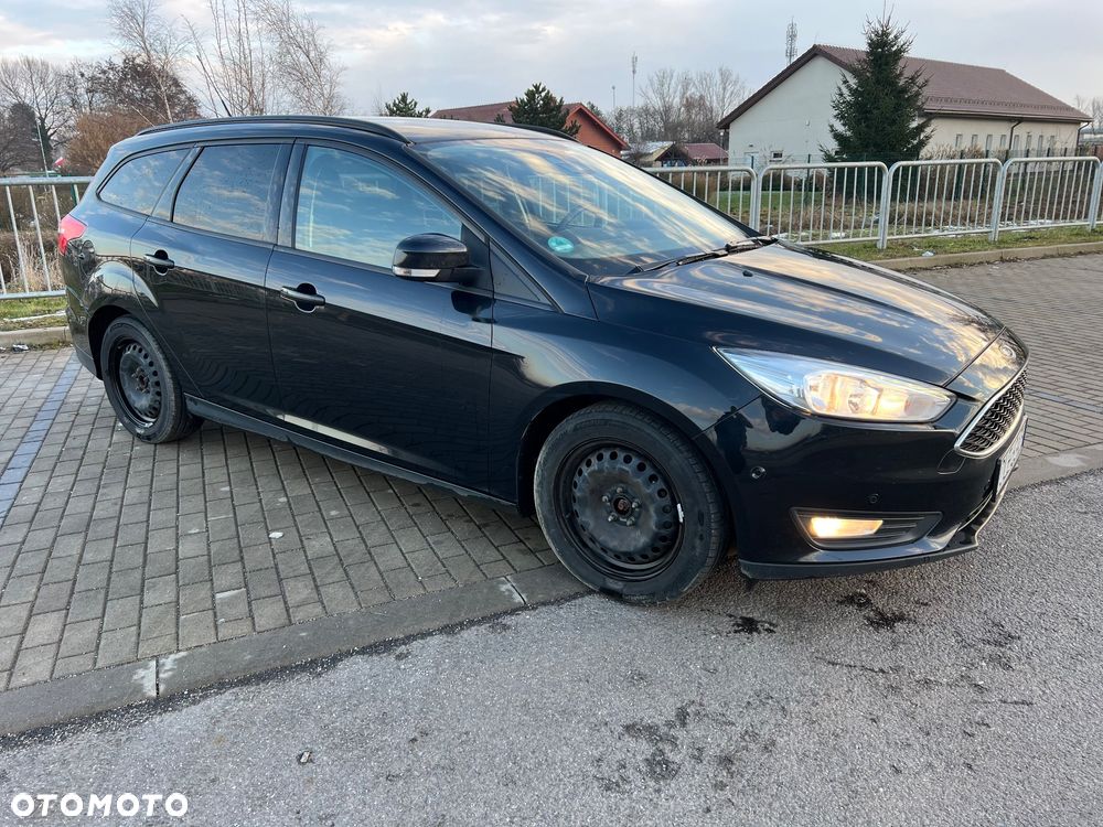 Ford Focus - 8