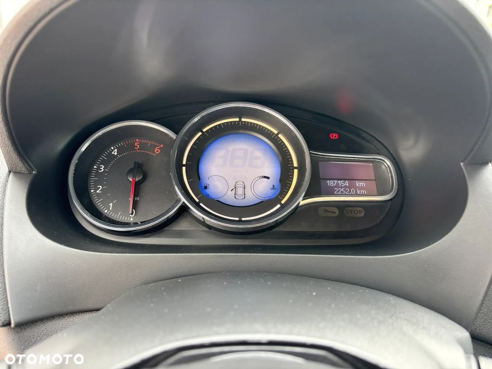 Renault Fluence - 6