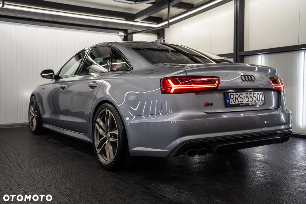 Audi S6 Limousine - 14