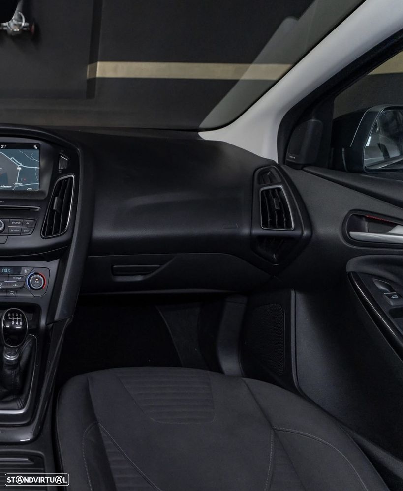 Ford Focus 1.5 TDCi Titanium - 12