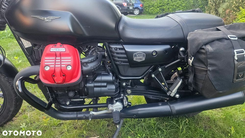 Moto Guzzi V7 - 9