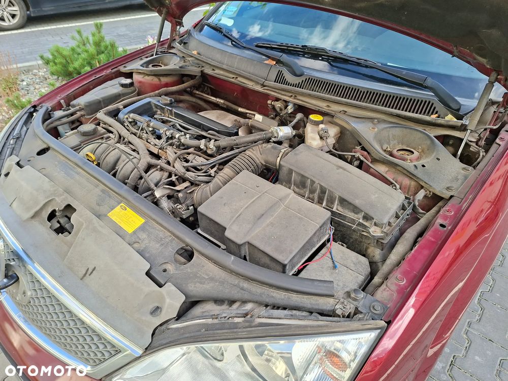 Ford Mondeo 1.8 Ambiente - 15