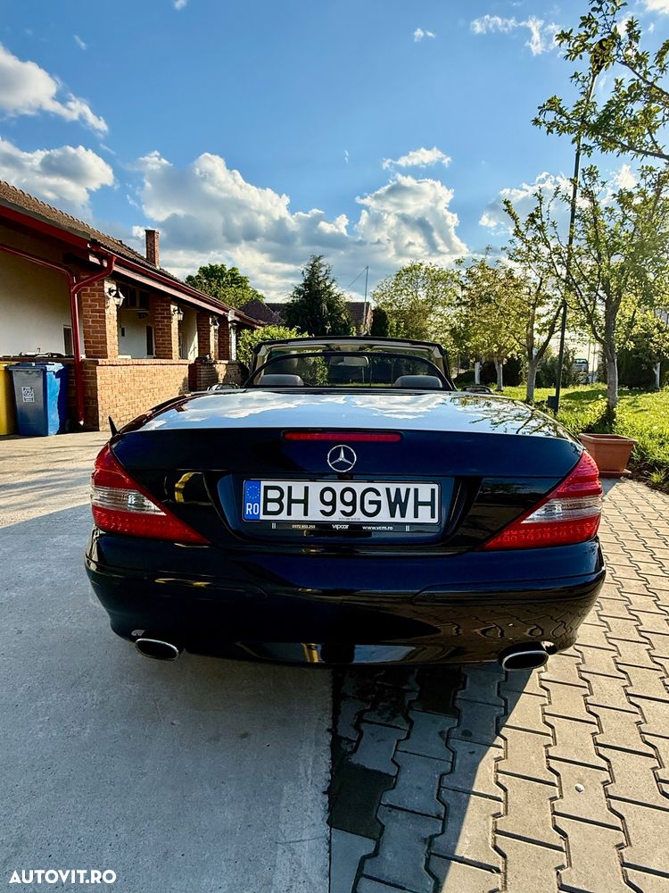 Mercedes-Benz SL - 33