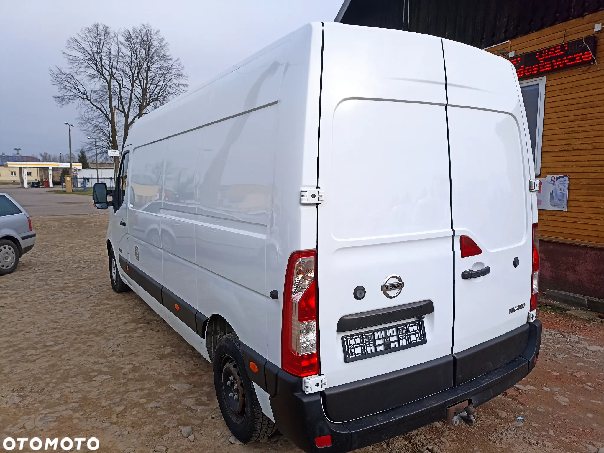 Nissan NV400 - 6