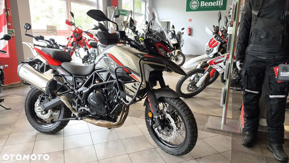 Benelli TRK 702X