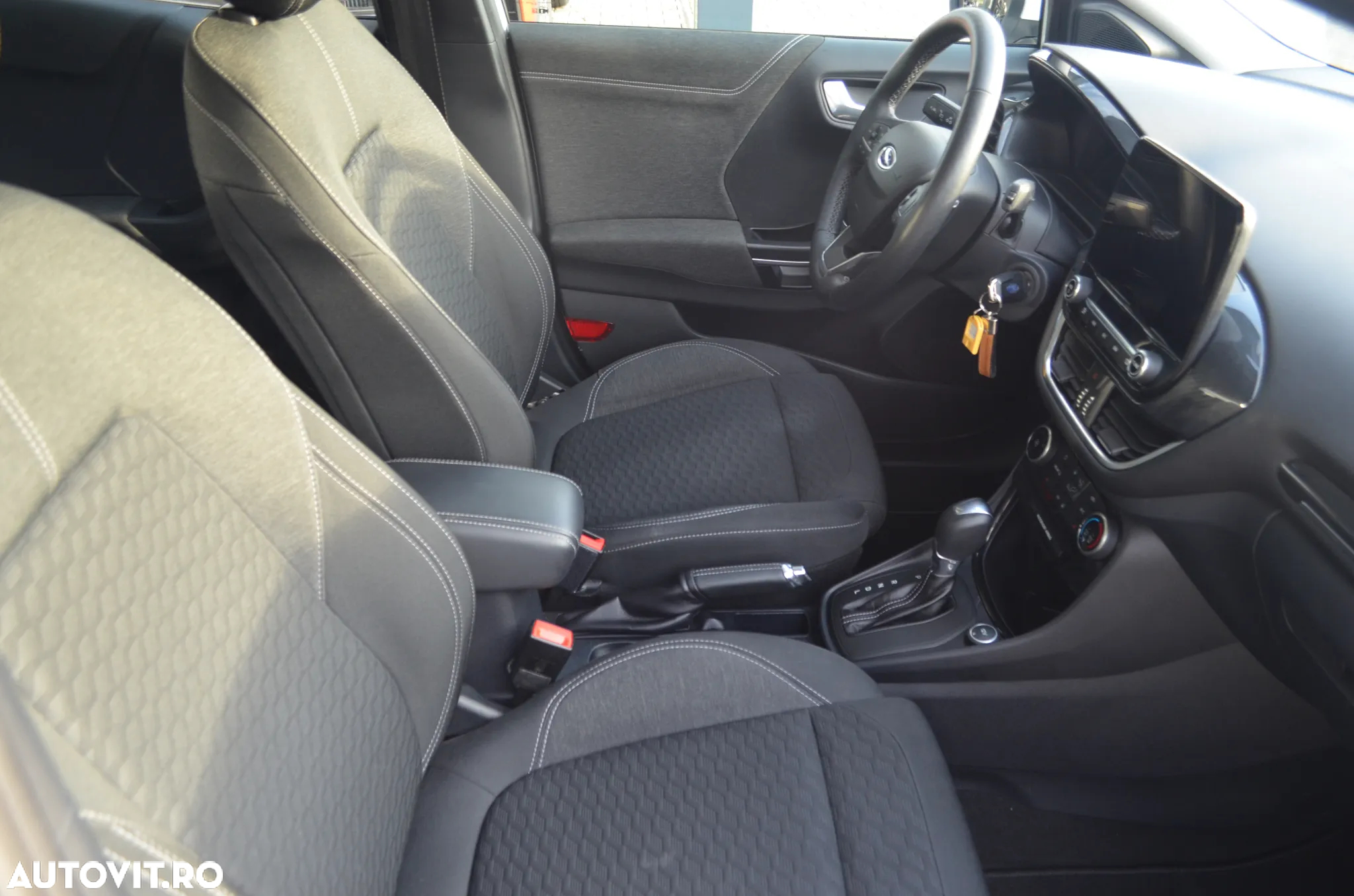 Ford Puma 1.0 EcoBoost MHEV Aut. Titanium - 8