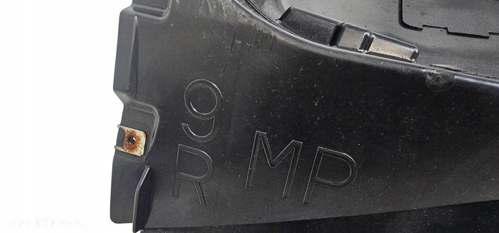 Bmw E90 E91 Nadkole Osłona Wnęki Koła Prawy Przód Przednie M-Pakiet 8040102 - 9