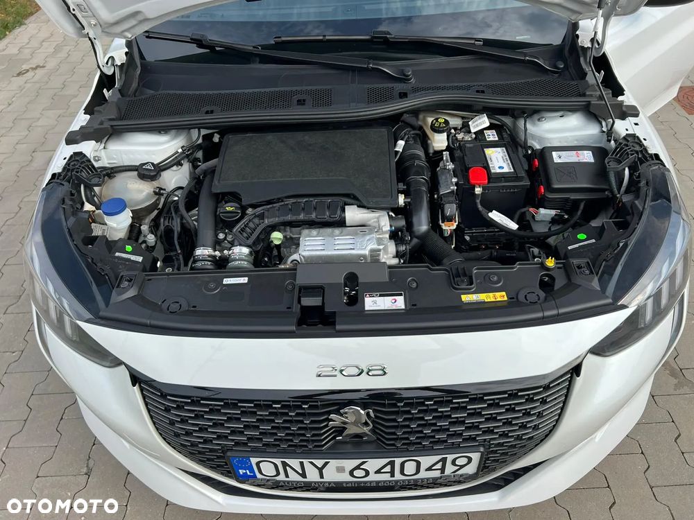 Peugeot 208 PureTech 100 GT - 8