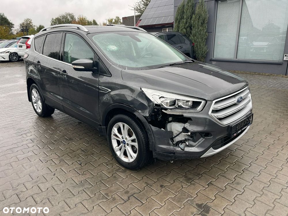 Ford Kuga 1.5 EcoBoost 2x4 Titanium - 5