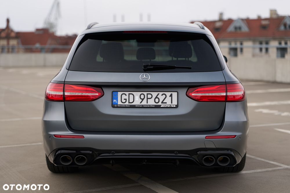 Mercedes-Benz Klasa E - 5