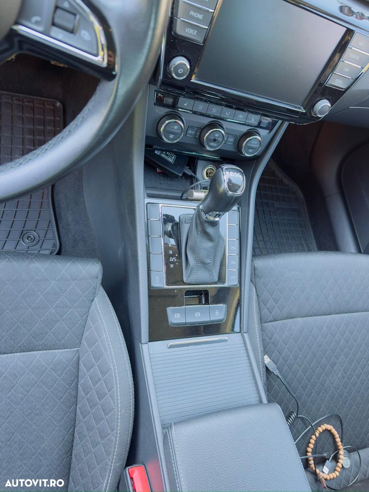 Skoda Superb 1.6 TDI DSG Ambition - 8