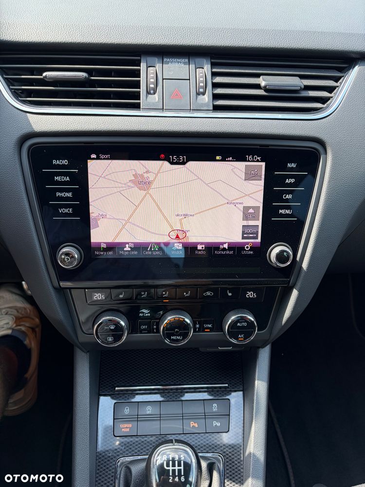 Skoda Octavia 2.0 TSI RS 230 - 18