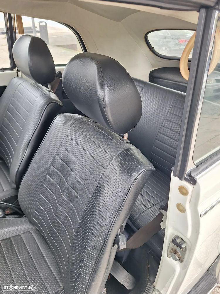 VW Carocha Cabrio - 12