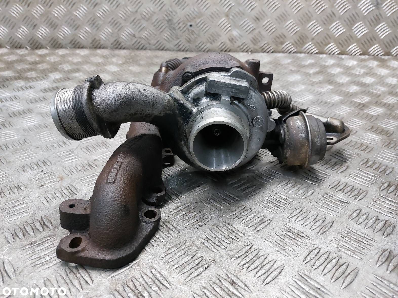 TURBOSPRĘŻARKA TURBINA FIAT CROMA II 1.9 JTD 55205483 - 1