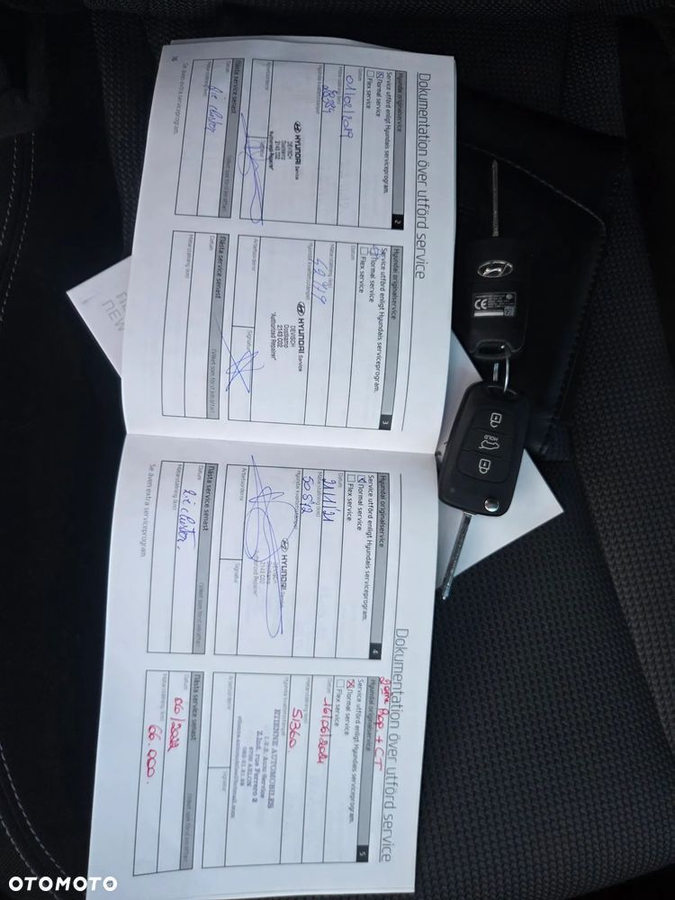 Hyundai i30 Kombi 1.6 GDi DCT Premium - 22
