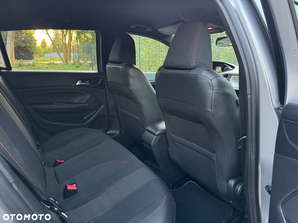 Peugeot 308 BlueHDi 150 EAT6 Stop & Start GT-Line Edition - 32