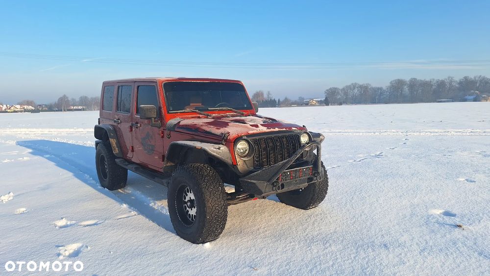 Jeep Wrangler Unlimited 3.8 Sahara - 12