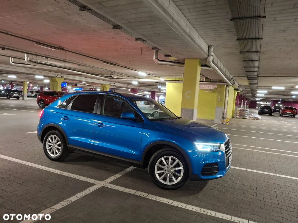 Audi Q3 2.0 TDI sport - 17
