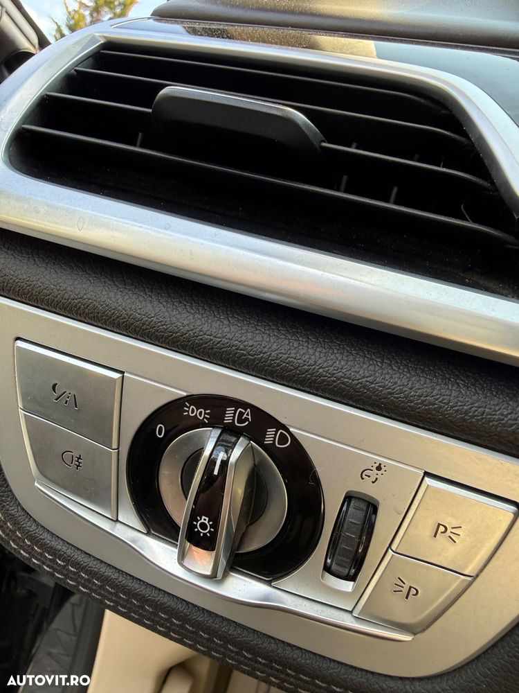 BMW Seria 7 740Ld xDrive - 21