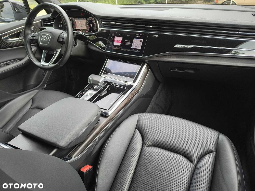 Audi Q7 - 13