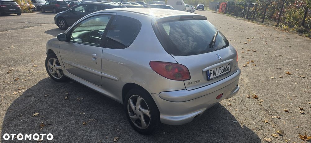 Peugeot 206 - 4