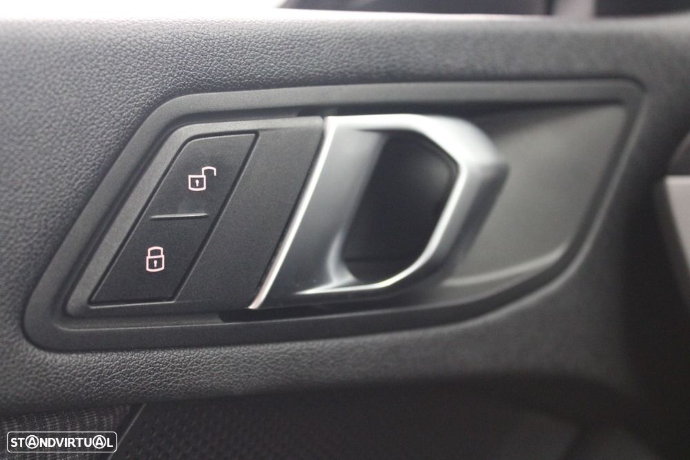 BMW 116 d Corporate Edition Auto - 25