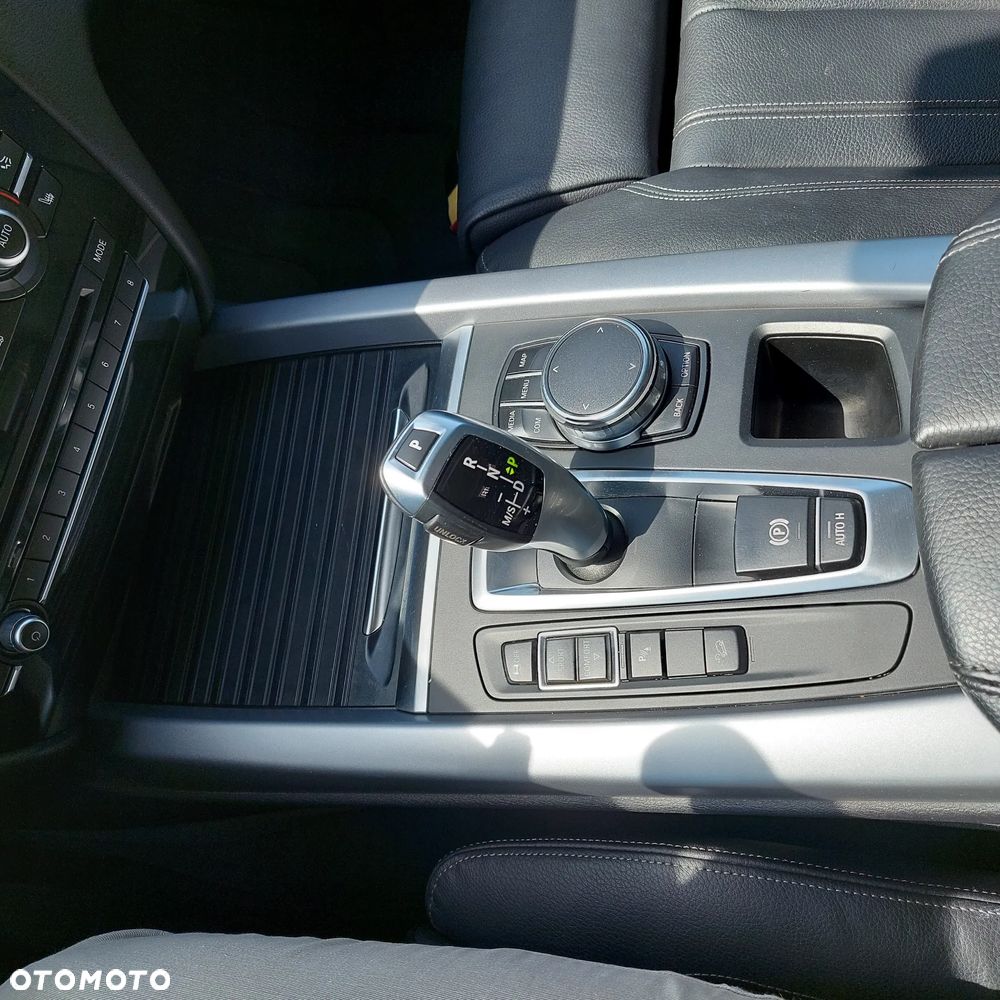 BMW X5 xDrive25d - 4
