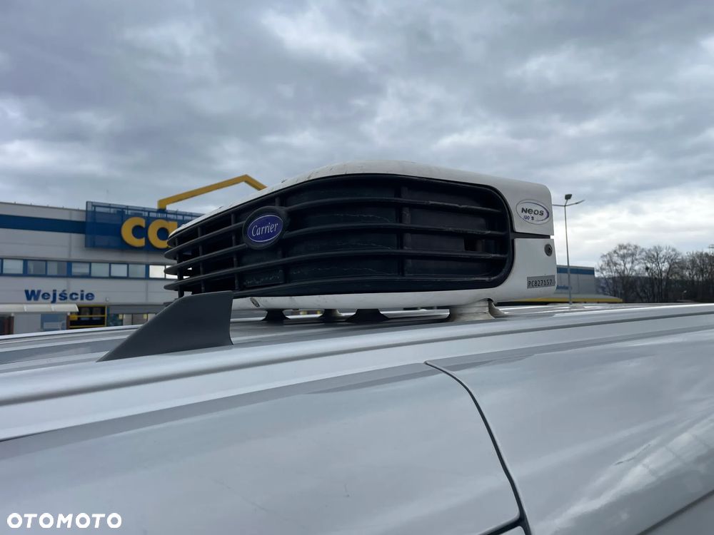 Ford Transit Connect - 11