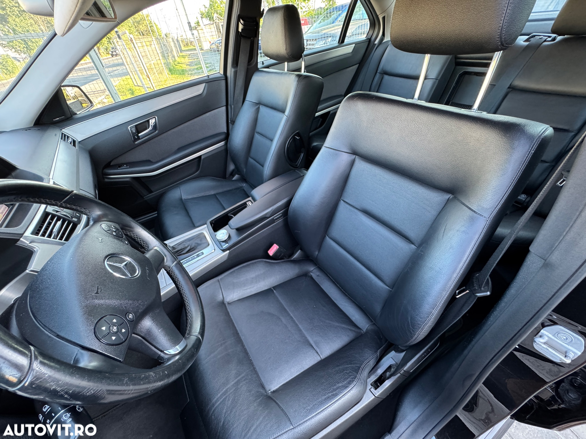 Mercedes-Benz E - 24