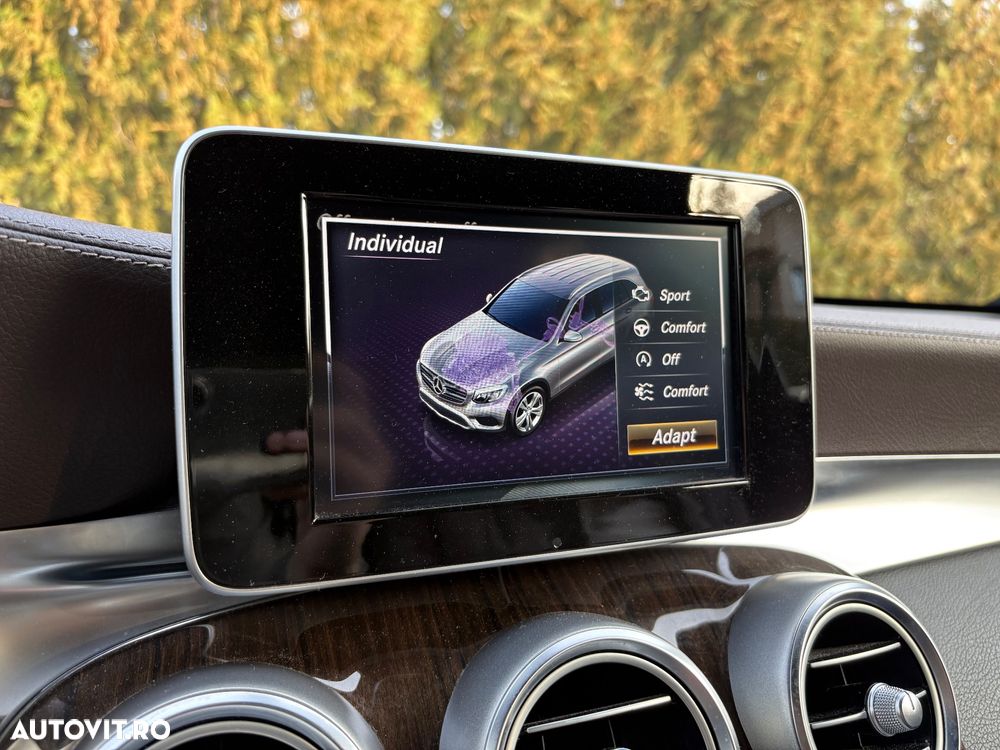 Mercedes-Benz GLC 220 d 4MATIC - 25