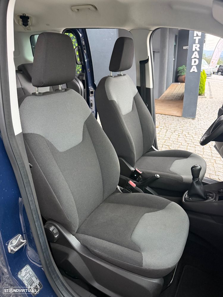 Ford Tourneo Courier 1.0 EcoBoost Ambiente - 9
