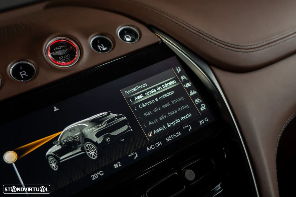 Aston Martin DBX 707 - 21