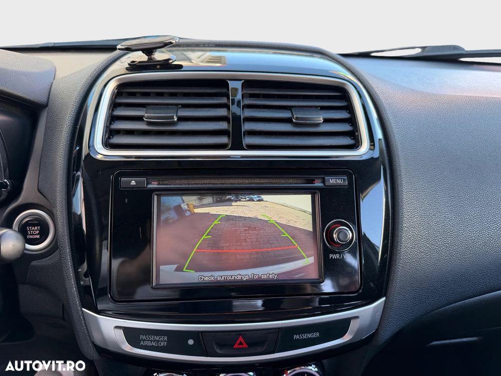 Mitsubishi ASX 2.2 DI-D 4WD Automatik Plus - 13