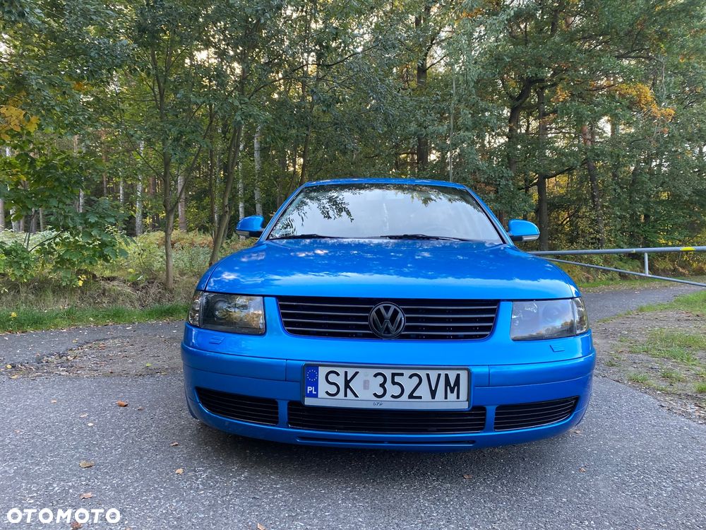 Volkswagen Passat 2.8 V6 4Motion Comfortline - 9