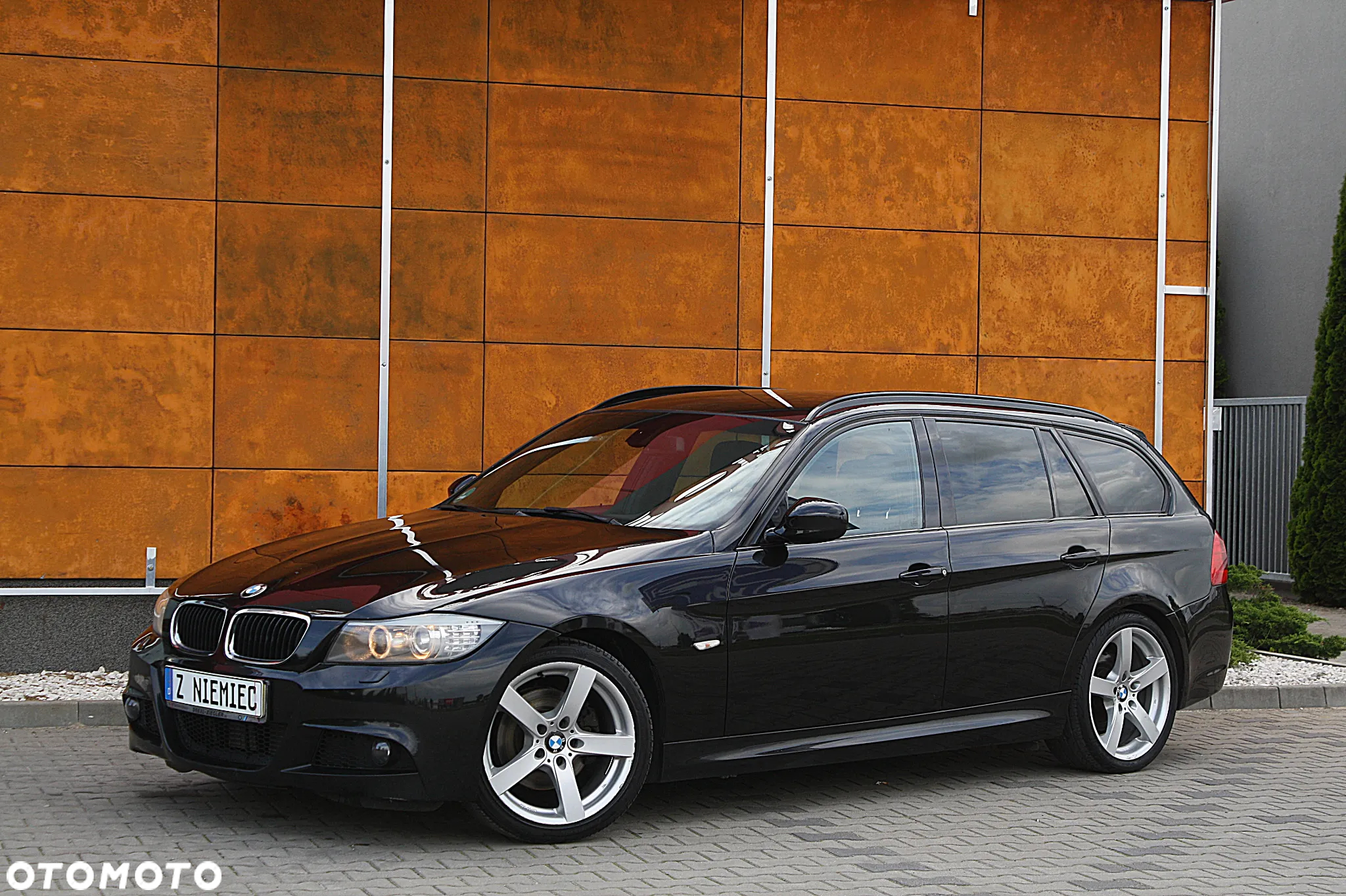 BMW Seria 3 320d Touring Sport-Aut Sport Line - 9