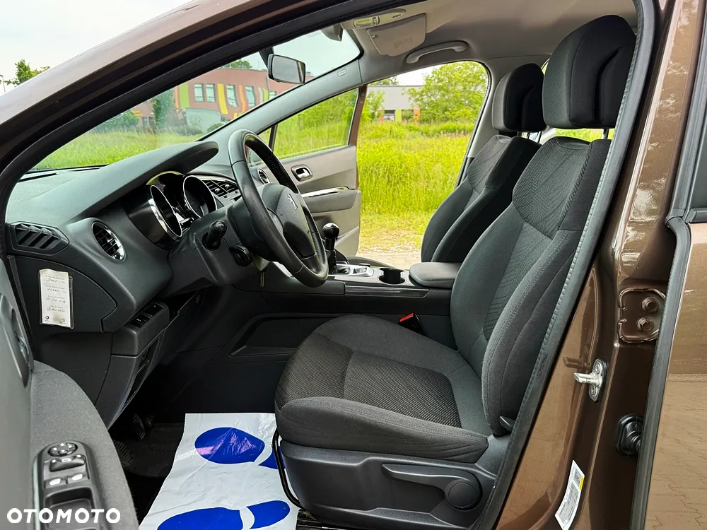 Peugeot 3008 1.6 Trendy - 23