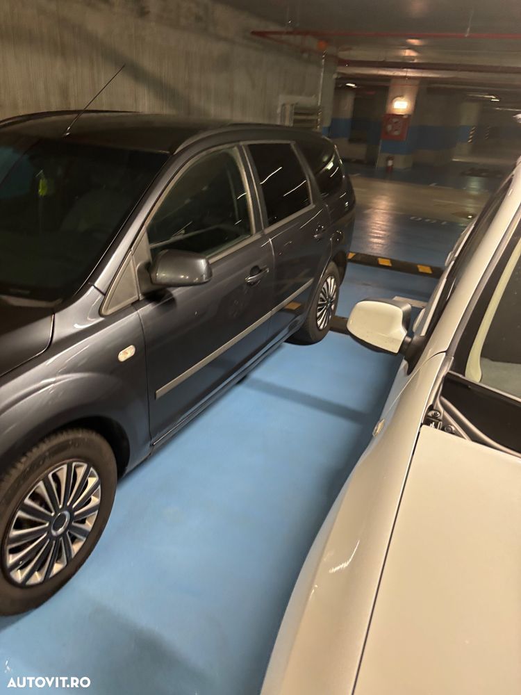 Ford Focus 1.6i 16V - 5