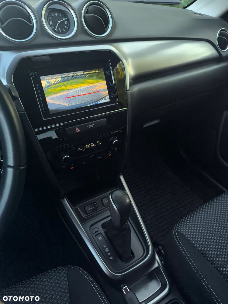 Suzuki Vitara 1.0 Boosterjet Premium 2WD - 4