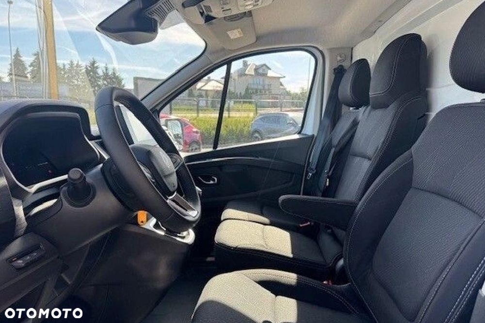 Renault Trafic L2H1 Extra 2.0 150KM - 9