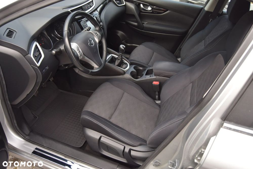 Nissan Qashqai 1.2 DIG-T N-Connecta - 7