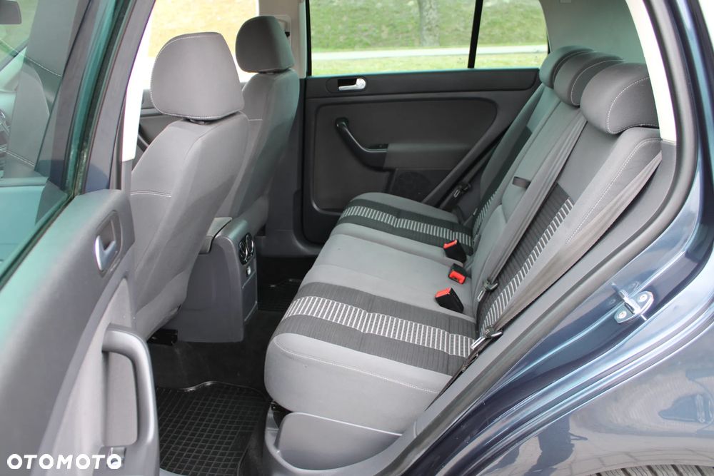 Volkswagen Golf Plus 1.6 Goal - 25