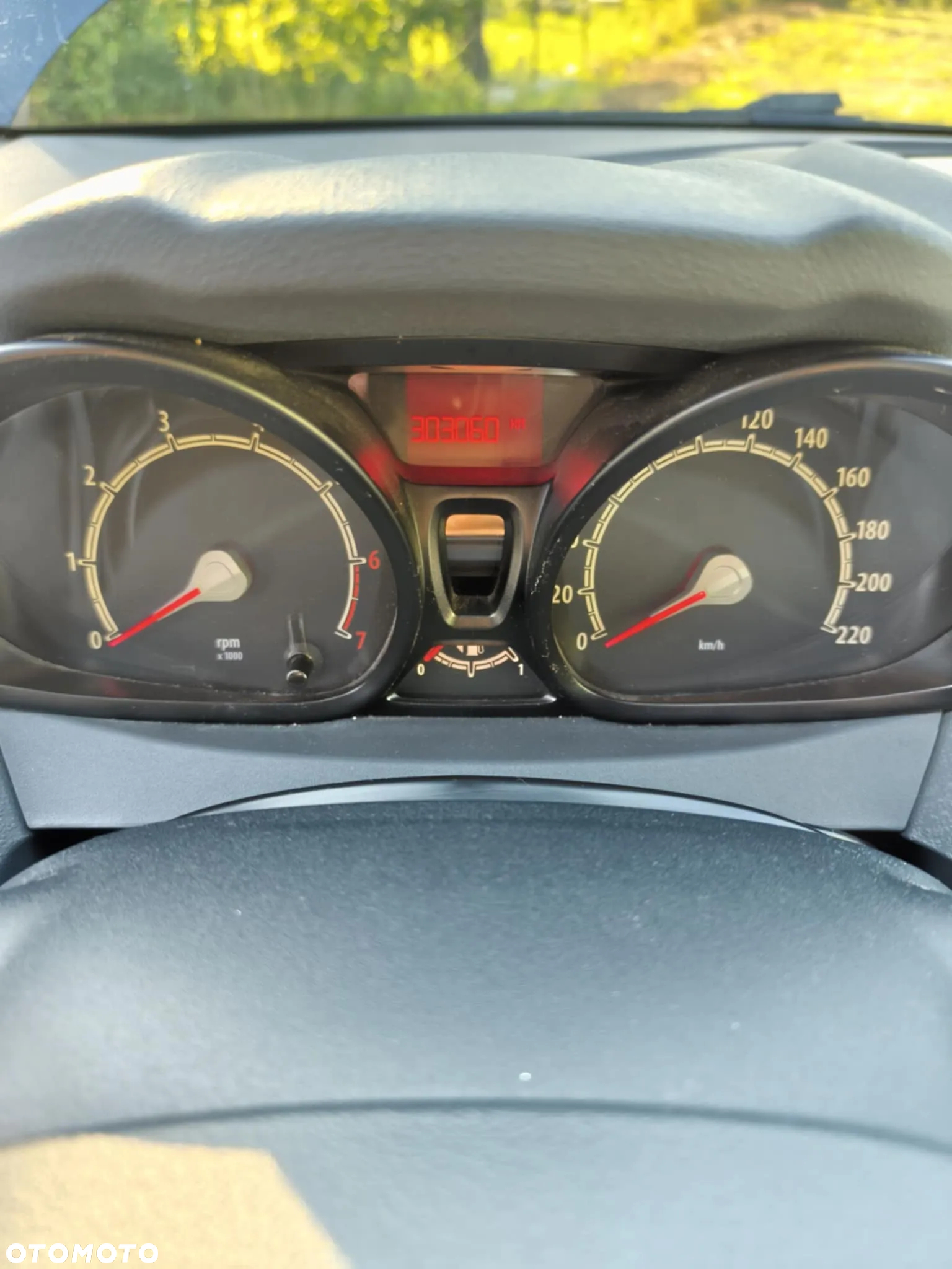 Ford Fiesta - 11