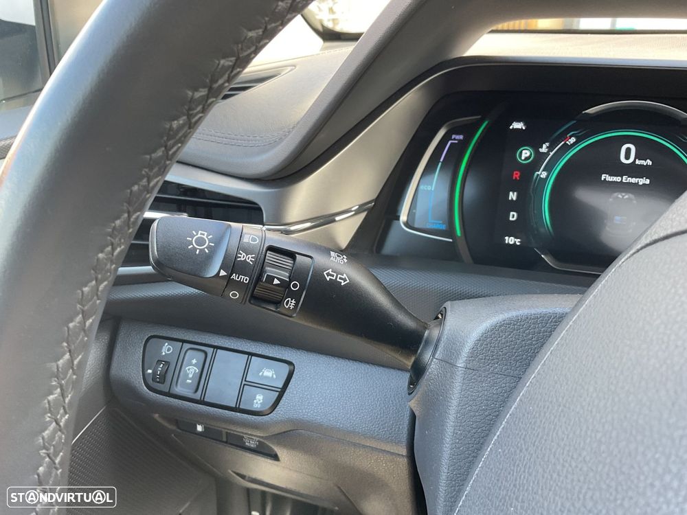 Hyundai Ioniq 1.6 GDI HEV - 40