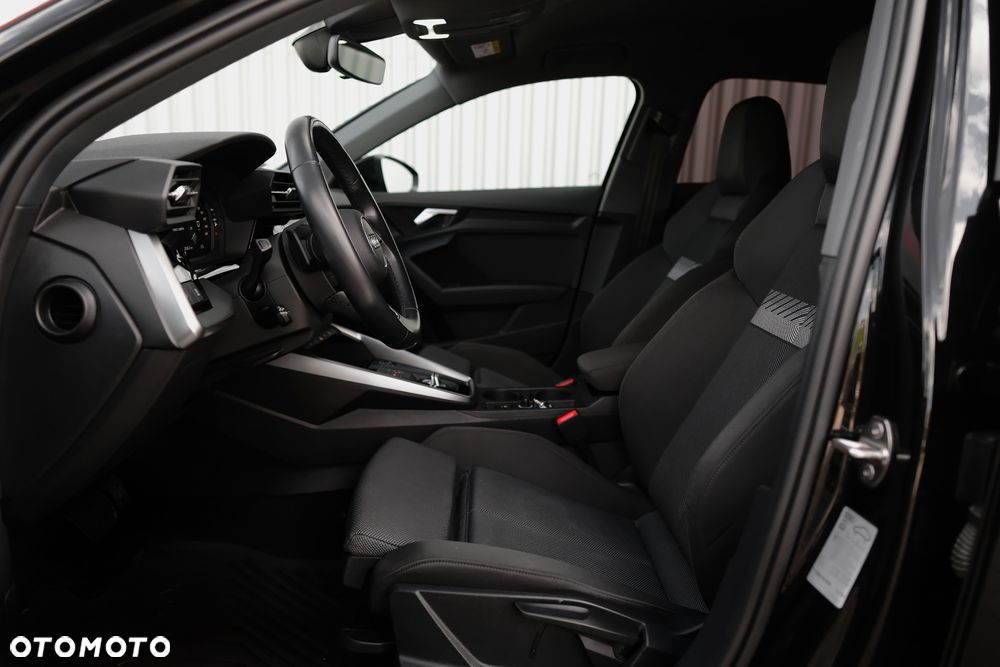 Audi A3 Sportback - 15