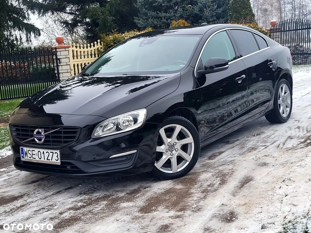 Volvo S60 D2 Momentum - 2