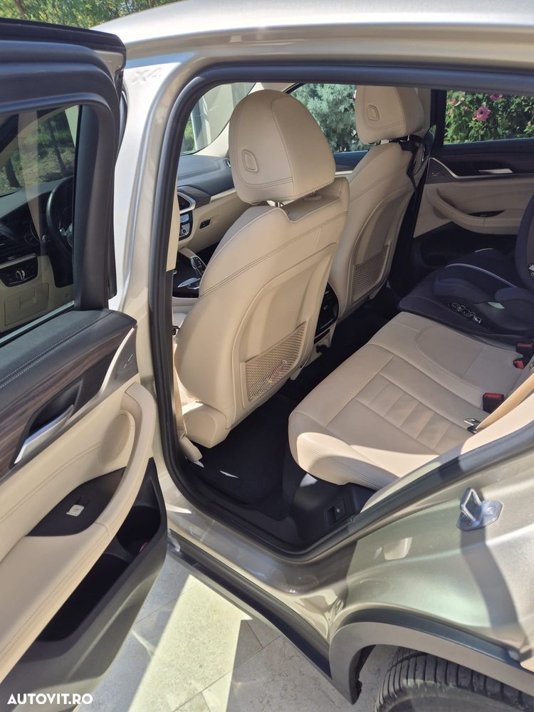 BMW X4 xDrive25d xLine - 17