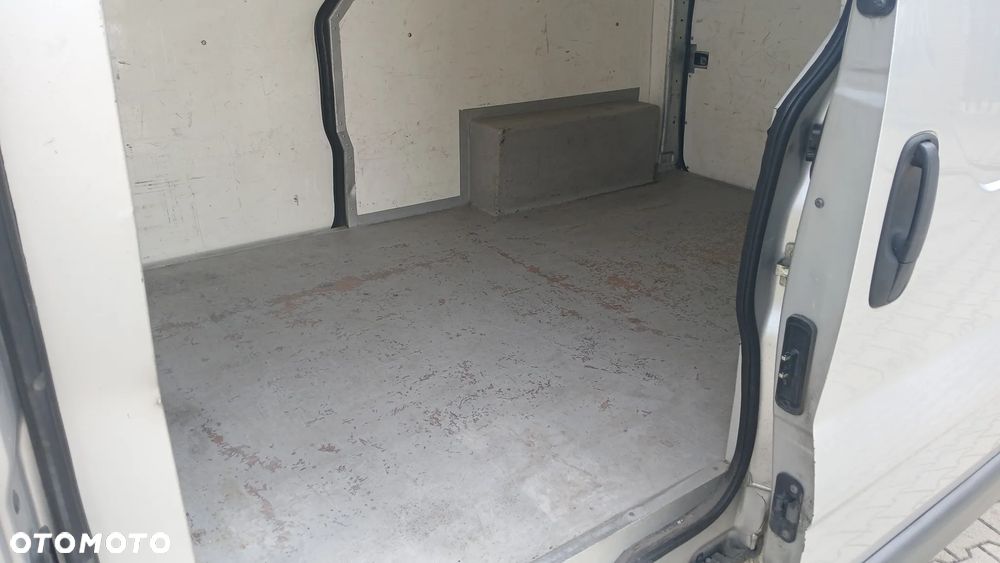 Nissan Primastar L2H1 - 6