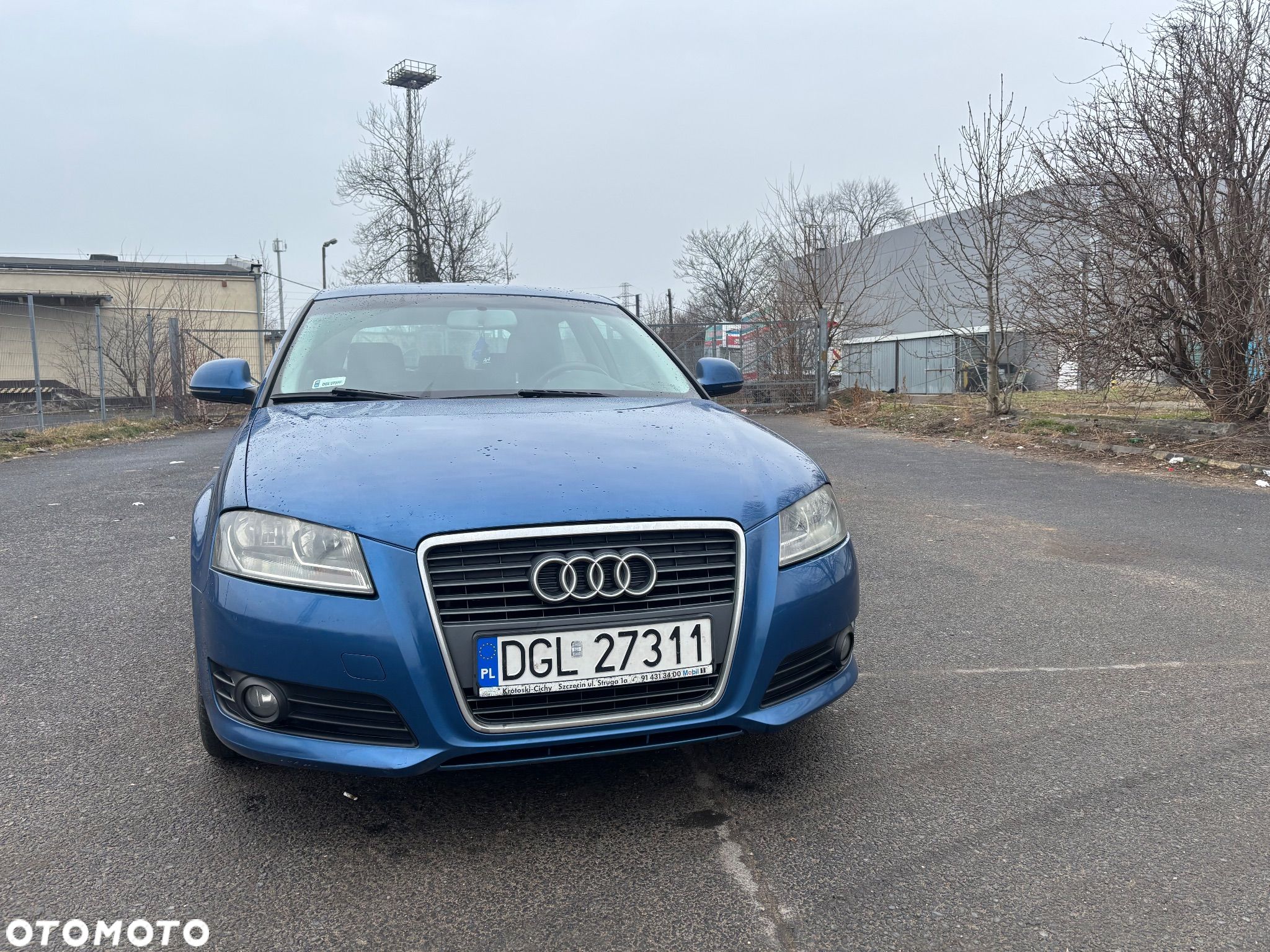 Audi A3 1.6 Ambiente - 1